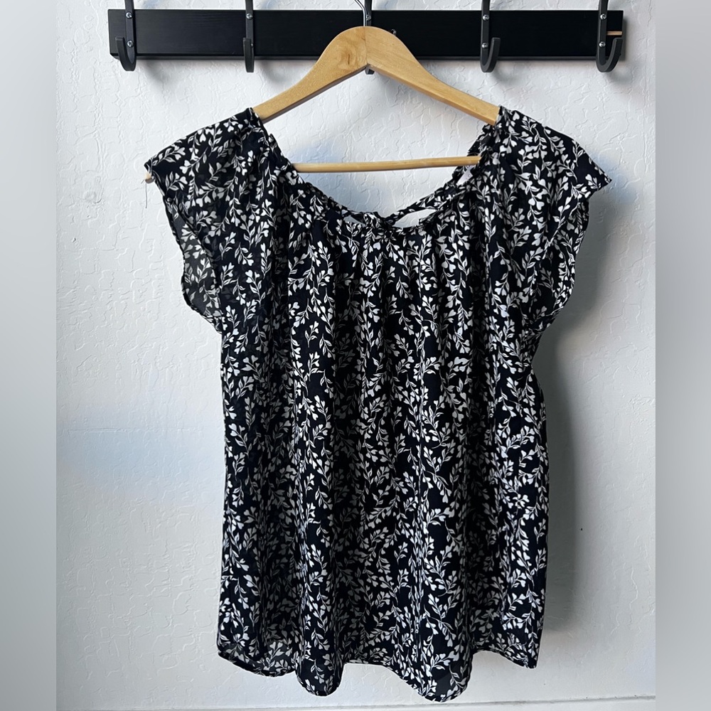 Lauren Conrad Shirt